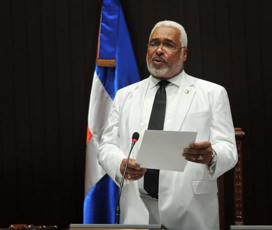 Legisladores eligen nuevamente a Radhamés Camacho como presidente de la Cámara de Diputados