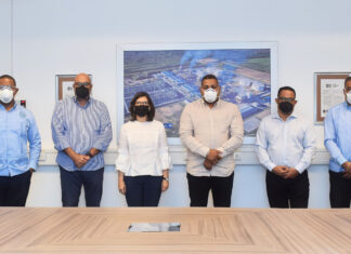 EGE Haina dona terreno a la Alcaldia de SPM