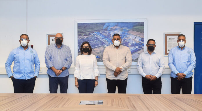 EGE Haina dona terreno a la Alcaldia de SPM