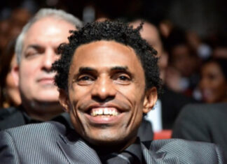 FAUSTO MATA. LA DEPRESION Y SOLEDAD LE PREOCUPAN.