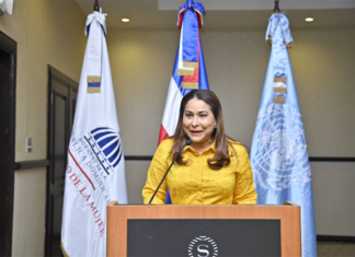 Ministerio de la Mujer realiza encuentro con mujeres de partidos políticos