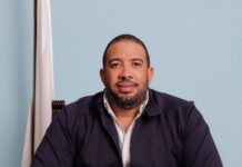 Luichy de la Cruz somete proyecto para crear banco de datos para donantes de sangre en S.P.M.