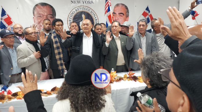 Ramón Alburquerque juramenta en NY equipo de su Corriente Alternativa Democrática