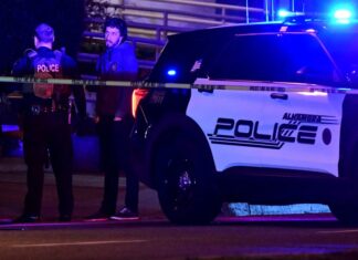 LOS ANGELES: Tiroteo deja al menos 9 muertos y siete heridos