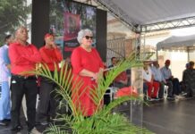 Cientos homenajean a Maximiliano Gómez (El Moreno), en San Pedro de Macorís.