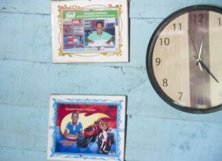 Los mensajes aterradores encontrados en el WhatsApp de niño que se suicidó en Villa Mella