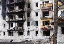 Cinco muertos y decenas heridos deja ataque ruso en Chernígov