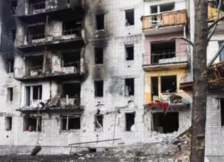 Cinco muertos y decenas heridos deja ataque ruso en Chernígov