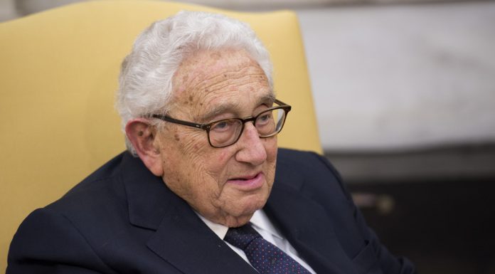 Muere exsecretario de Estado de EEUU Henry Kissinger a los 100 años