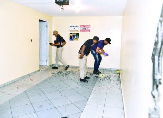 Dos de tres abatidos ayer por la Policía eran de la Armada