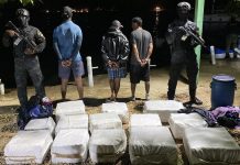 Ocupan 322 paquetes cocaína y marihuana; detienen 3 hombres