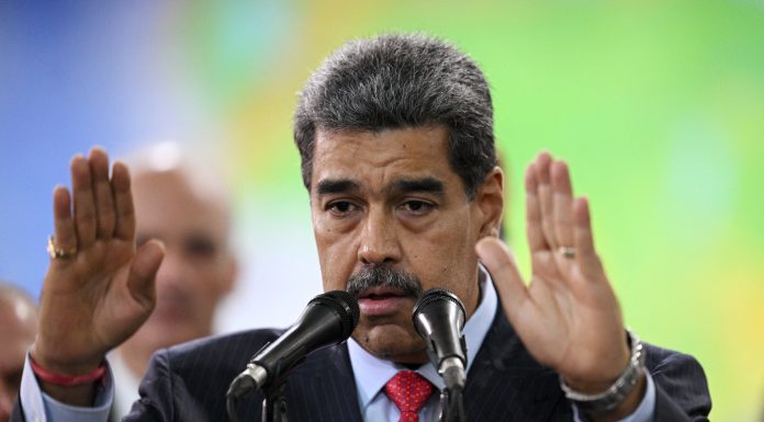 Nicolás Maduro ordena sacar de circulación la red social X durante 10 días