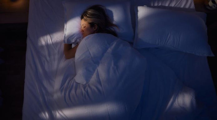 EL SUEÑO LIMPIA EL CEREBRO