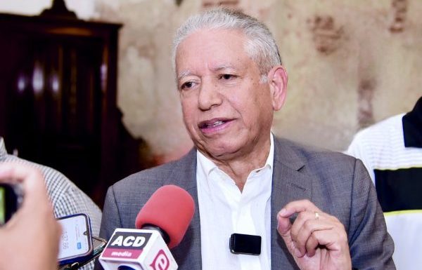 PRD: Altos precios alimentos y apagones irritan a familias RD