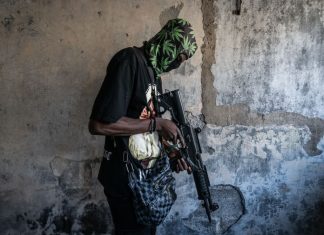 HAITI: Pandilleros armados matan a dos policías de élite