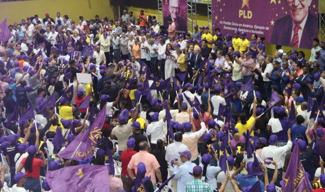 Danilo dice gente en RD está en «dificultades» por bajos salarios imagen