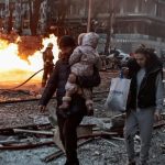 Ataque ruso sobre Kiev deja 19 heridos y miles