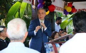 Danilo Medina atribuye crisis económica a mala gestión PRM