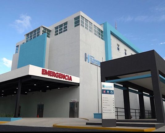 Colegio Médico pide evaluación urgente de hospitales públicos