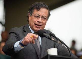 COLOMBIA: Petro condena decisión sobre salario mínimo