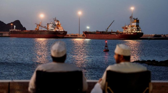 Irán reimpone control estricto sobre el estrecho de Ormuz