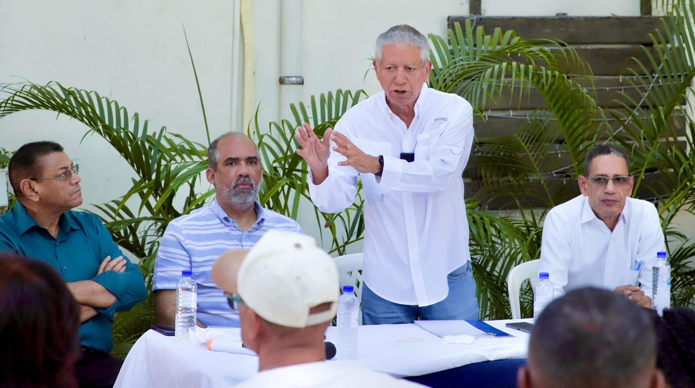 PRD insiste deuda es «pesada carga» para la población de RD imagen