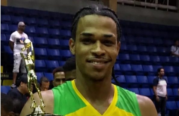 Muere baloncestista baleado en presunto atraco en San Carlos